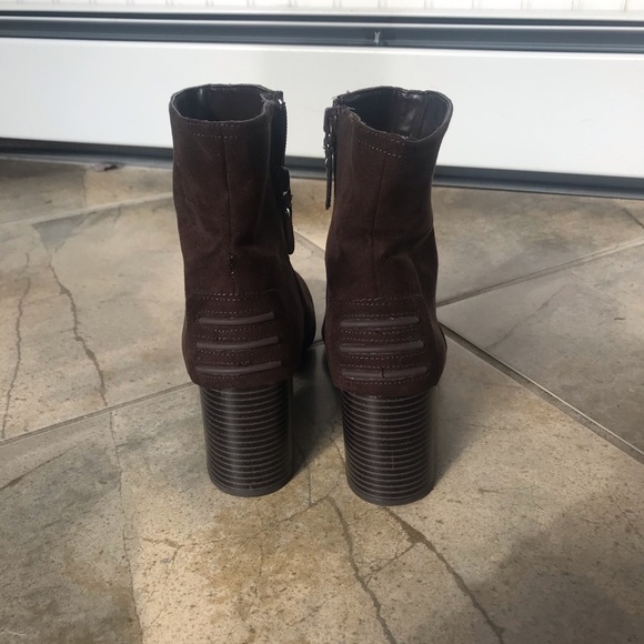 Kelly&Katie Suede Booties - Picture 5 of 6